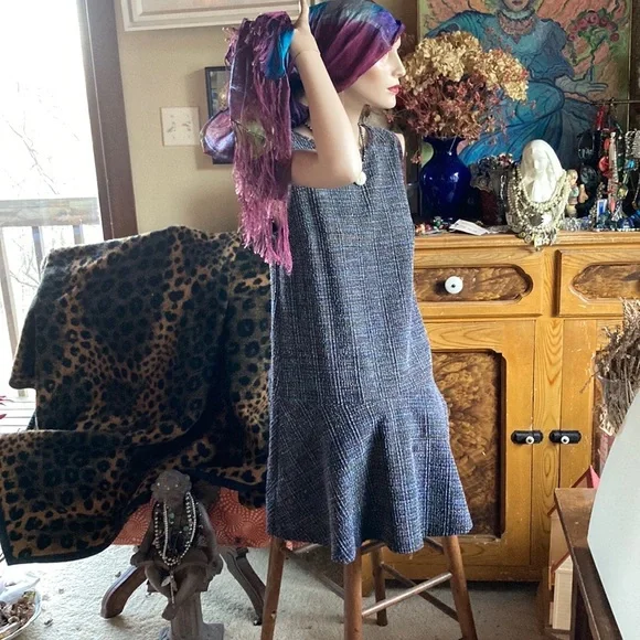 This is a brand-new dress from Ann Taylor Loft. Size 8 grey/plum tweed. Lined. - Picture 1 of 7